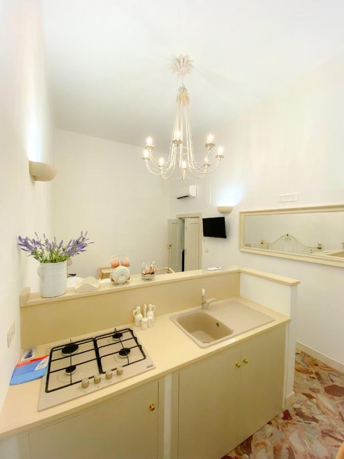 הוילה מולה די בארי La Casa Di Nonna Sisina מראה חיצוני תמונה